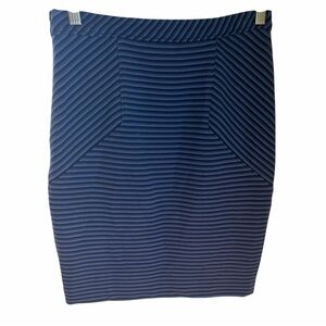 Ann Taylor Ribbed Knit Pencil Skirt Women’s Size 0 Navy & Blue Striped Stretch